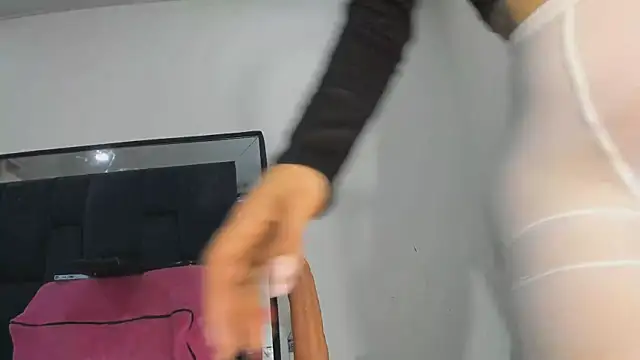 AntonelaNeri online show from 20, 9, 2025