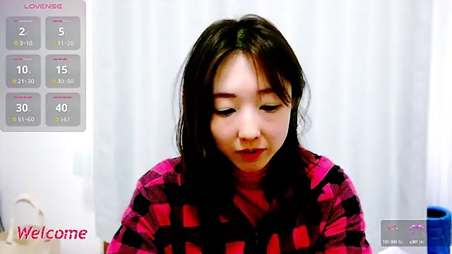 Snapshot of Love_me_Eri_ chatting on 3, 3, 2025 Love me Eri  online show from 3, 3, 2025