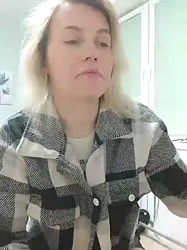 Snapshot of Linda_Gregory chatting on 3, 2, 2025 Linda Gregory online show from 3, 2, 2025