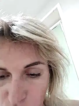 Snapshot of Linda_Gregory chatting on 23, 10, 2025 Linda Gregory online show from 23, 10, 2025