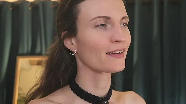 yulladao online show from 26, 3, 2026