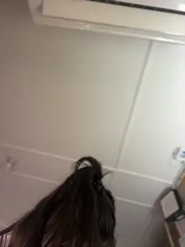 Lia flowers online show from 5, 1, 2026