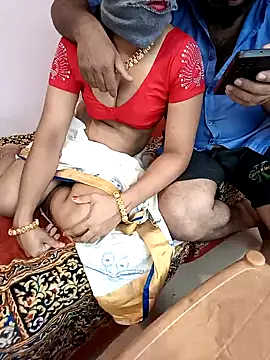 Snapshot of Mallu-Gayathri_Arun chatting on 22, 1, 2025 Mallu-Gayathri Arun online show from 22, 1, 2025