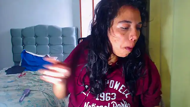 Snapshot of AmaraRoberts420 chatting on 11, 1, 2026 AmaraRoberts420 online show from 11, 1, 2026