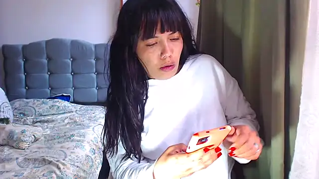 Snapshot of AmaraRoberts420 chatting on 4, 2, 2026 AmaraRoberts420 online show from 4, 2, 2026