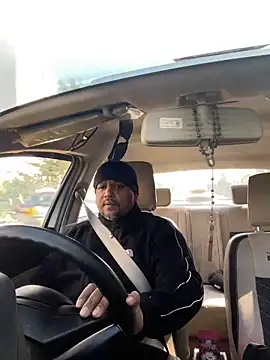 Dick 6inches online show from 5, 2, 2026