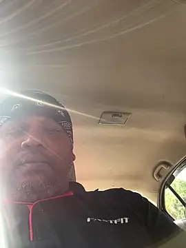 Dick 6inches online show from 9, 3, 2026