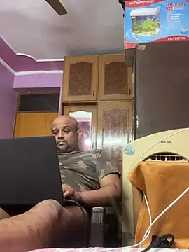 Dick 6inches online show from 24, 5, 2026