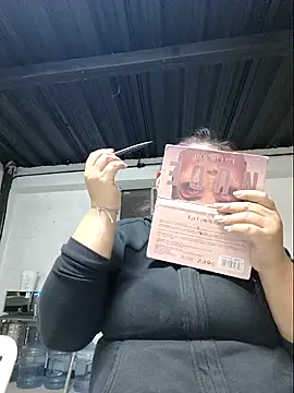 silvia lane online show from 24, 10, 2025