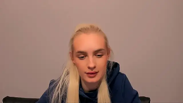 OliviaKisss online show from 24, 2, 2026