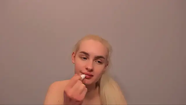 OliviaKisss online show from 19, 3, 2026