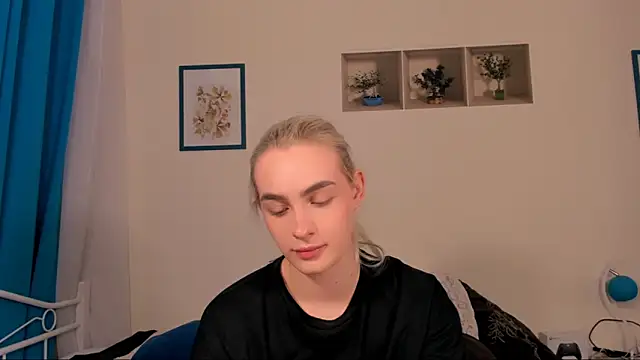 OliviaKisss online show from 18, 4, 2026