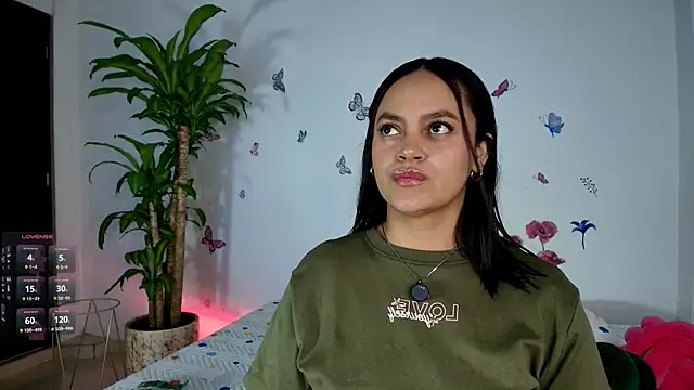 VICTORIABLACK xh online show from 11, 4, 2026