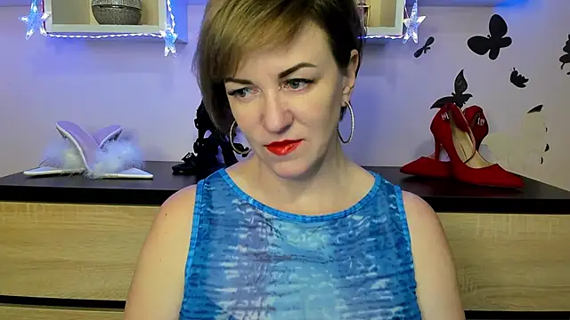 feliziaDesire online show from 2, 2, 2025