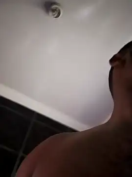 Snapshot of TheTwist chatting on 3, 2, 2025 TheTwist online show from 3, 2, 2025