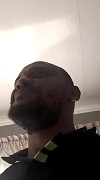 Snapshot of TheTwist chatting on 26, 2, 2025 TheTwist online show from 26, 2, 2025