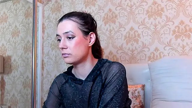 JuliaHunts online show from 30, 7, 2026