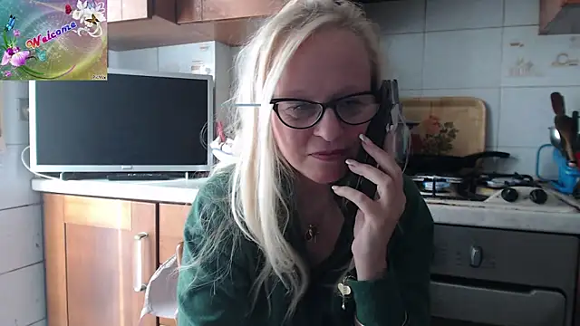 martachatte online show from 15, 11, 2025