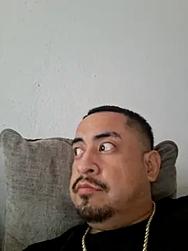 Snapshot of hungpenis210 chatting on 22, 11, 2025 hungpenis210 online show from 22, 11, 2025