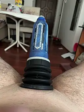 Snapshot of strange6696 chatting on 16, 12, 2025 strange6696 online show from 16, 12, 2025