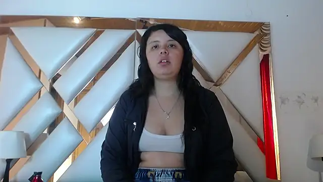 nathaly low1 online show from 21, 5, 2026