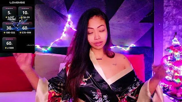 ElyaQuinn online show from 15, 12, 2025