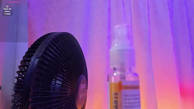 lonely shewolf online show from 31, 1, 2025