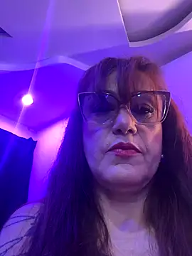 lonely shewolf online show from 14, 10, 2025