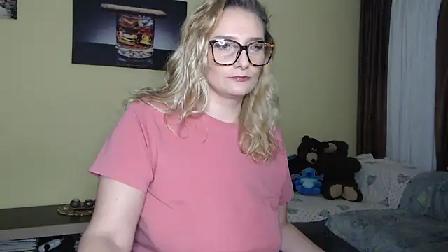 alicesweet21 online show from 14, 1, 2026