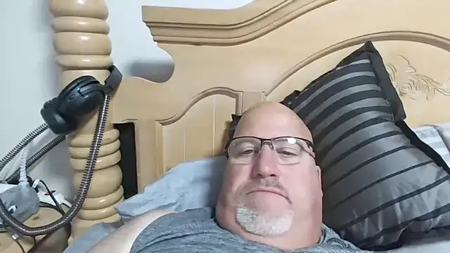 Bigbear0563 online show from 30, 9, 2025