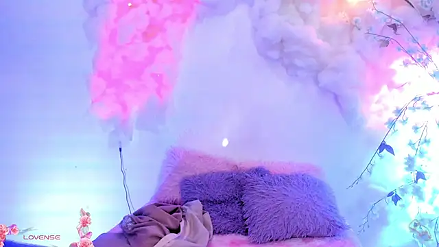 Snapshot of Mey_moon chatting on 27, 1, 2025 Mey moon online show from 27, 1, 2025