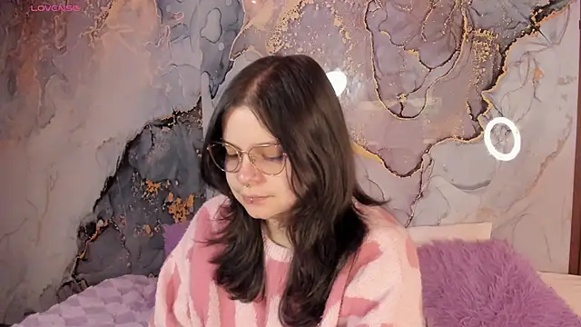 Snapshot of Mey_moon chatting on 20, 2, 2026 Mey moon online show from 20, 2, 2026