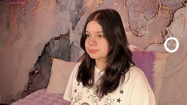 Snapshot of Mey_moon chatting on 23, 2, 2026 Mey moon online show from 23, 2, 2026