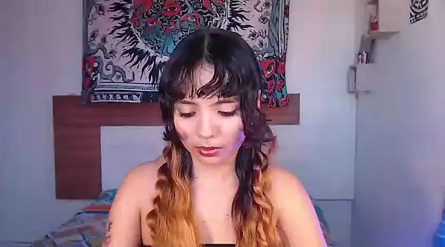 Snapshot of Margarita999 chatting on 10, 12, 2024 Margarita999 online show from 10, 12, 2024