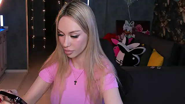 Blckmirrorr online show from 18, 3, 2025