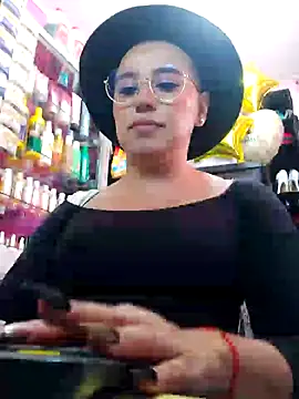 TamySweetness online show from 18, 1, 2025