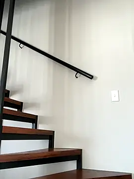 BedroomBullyX5 online show from 6, 1, 2026