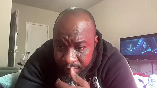 Snapshot of africandickxxl chatting on 14, 12, 2024 africandickxxl online show from 14, 12, 2024