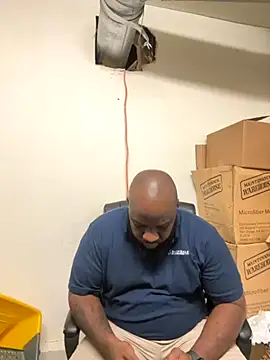 Snapshot of africandickxxl chatting on 2, 10, 2025 africandickxxl online show from 2, 10, 2025