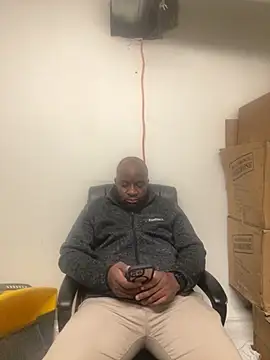 Snapshot of africandickxxl chatting on 31, 10, 2025 africandickxxl online show from 31, 10, 2025