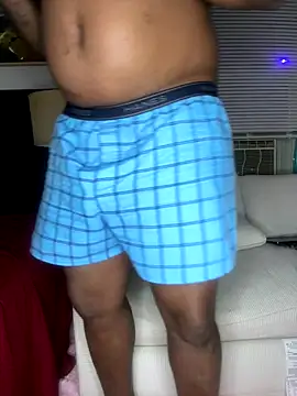 Snapshot of africandickxxl chatting on 13, 11, 2025 africandickxxl online show from 13, 11, 2025