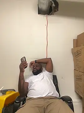 Snapshot of africandickxxl chatting on 30, 11, 2025 africandickxxl online show from 30, 11, 2025