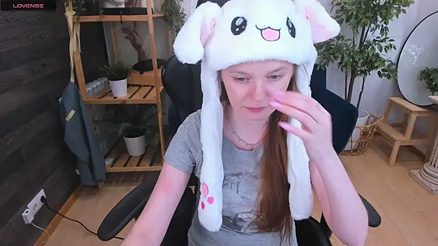 JannaVerdi  online show from 3, 3, 2025