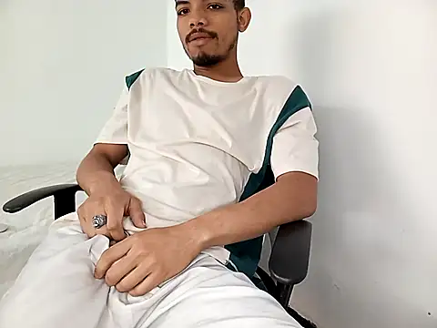 Snapshot of danidiazto2023 chatting on 2, 3, 2025 danidiazto2023 online show from 2, 3, 2025