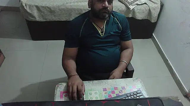 Snapshot of rentarob chatting on 25, 4, 2026 rentarob online show from 25, 4, 2026