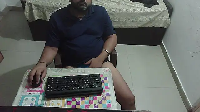 Snapshot of rentarob chatting on 1, 5, 2026 rentarob online show from 1, 5, 2026