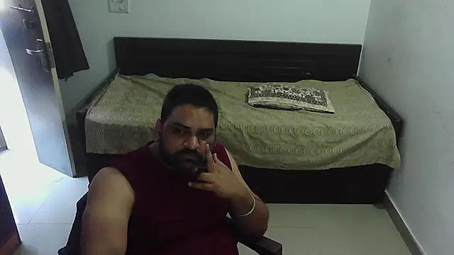 Snapshot of rentarob chatting on 15, 5, 2026 rentarob online show from 15, 5, 2026