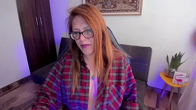 Ivette Shaira online show from 29, 9, 2025