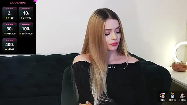 Kailynn Moenn online show from 15, 12, 2024