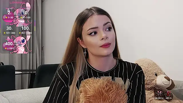 Kailynn Moenn online show from 2, 3, 2025